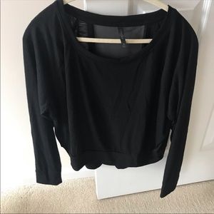 GAIAM Black Long Sleeve with Mesh Detailed Back